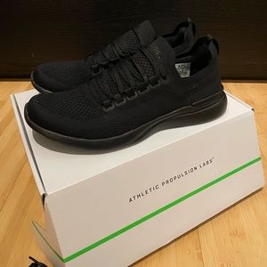 APL trainers techloom breeze